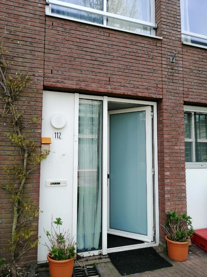 All You Need, A Comfy Place Bed & Breakfast Amsterdam Exterior photo